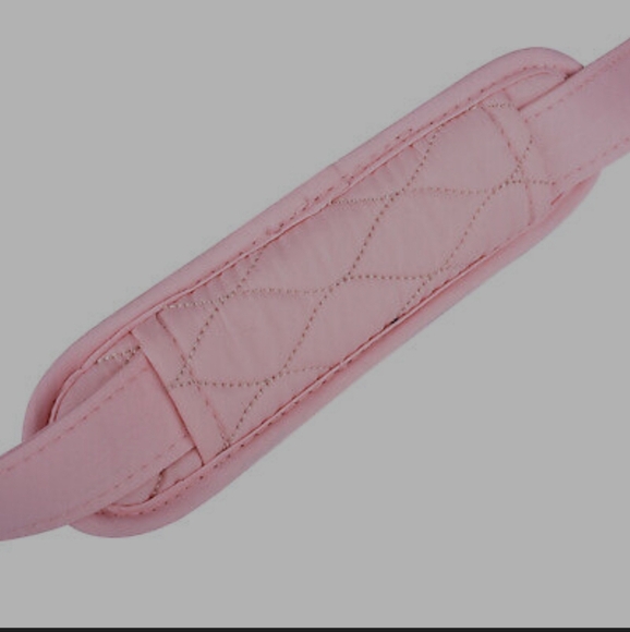 Crossbody pink quilted bag with silver hardware - Picture 5 of 5